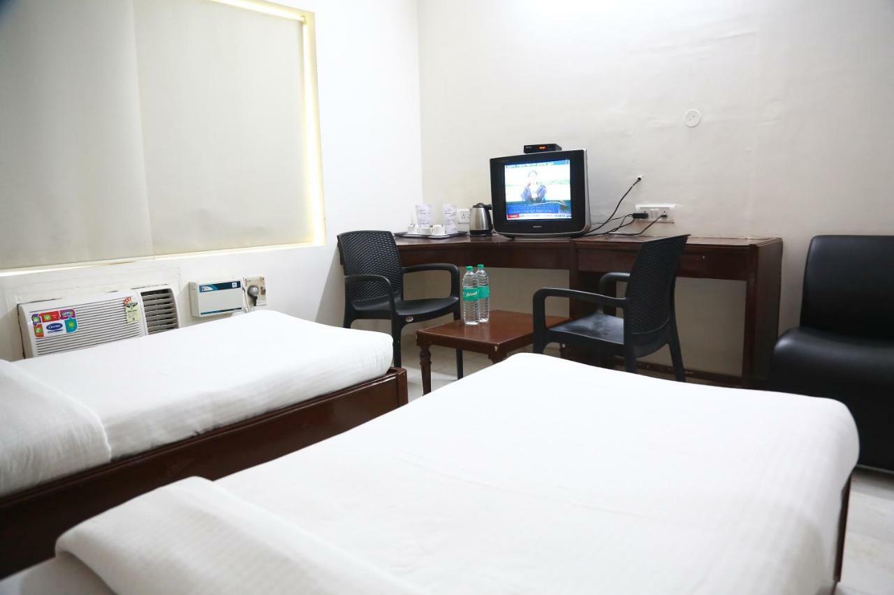 Hotel Shridevi Park Chennai Exterior foto